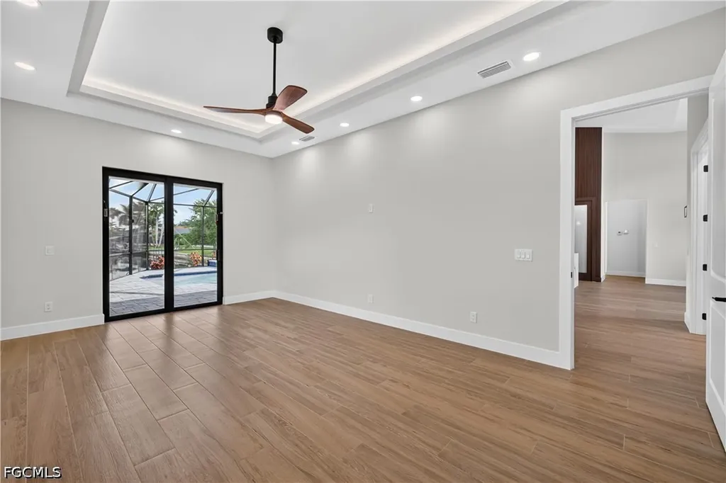 2201 Beach Parkway W Cape Coral FL 33914