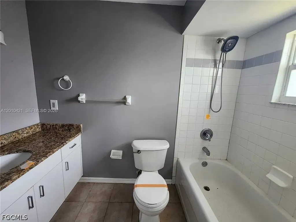 316 NE 7th Street Cape Coral FL 33909