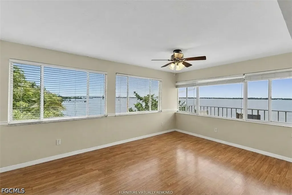 720 Tarpon Street Fort Myers FL 33916