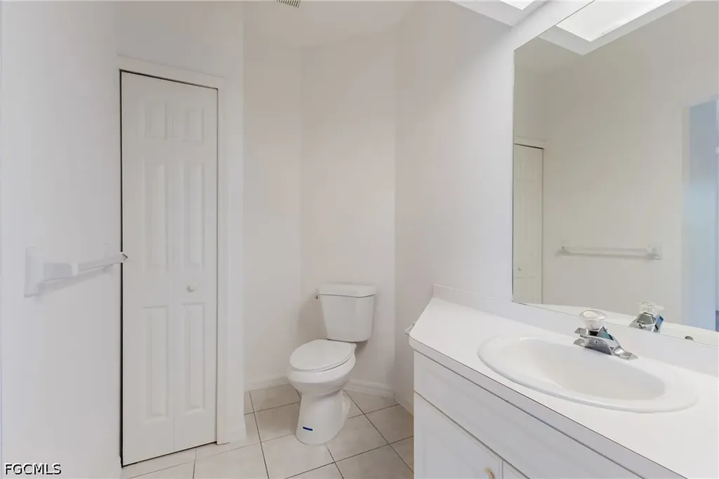 5612 Rose Garden Road Cape Coral FL 33914