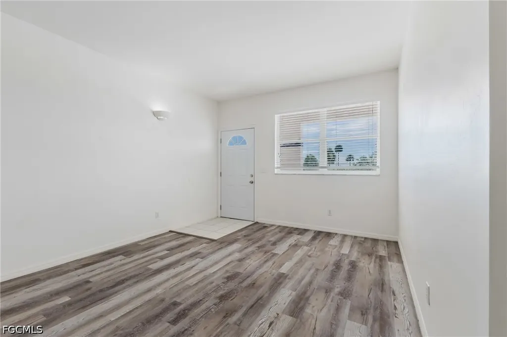 5612 Rose Garden Road Cape Coral FL 33914