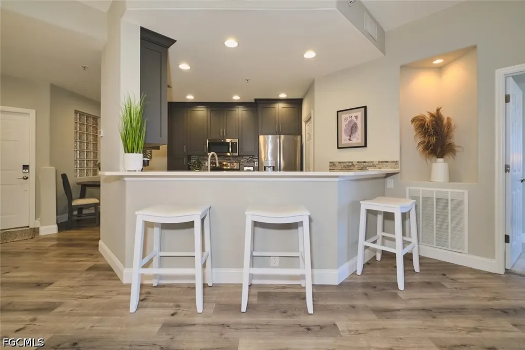 9190 Southmont Cove Fort Myers FL 33908