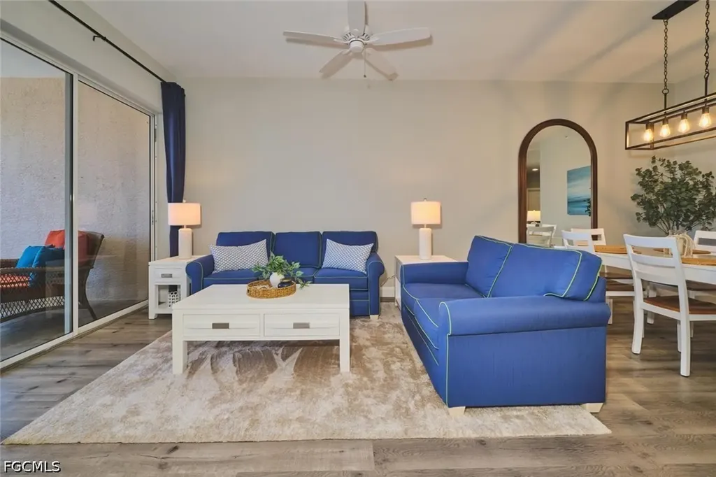 9190 Southmont Cove Fort Myers FL 33908