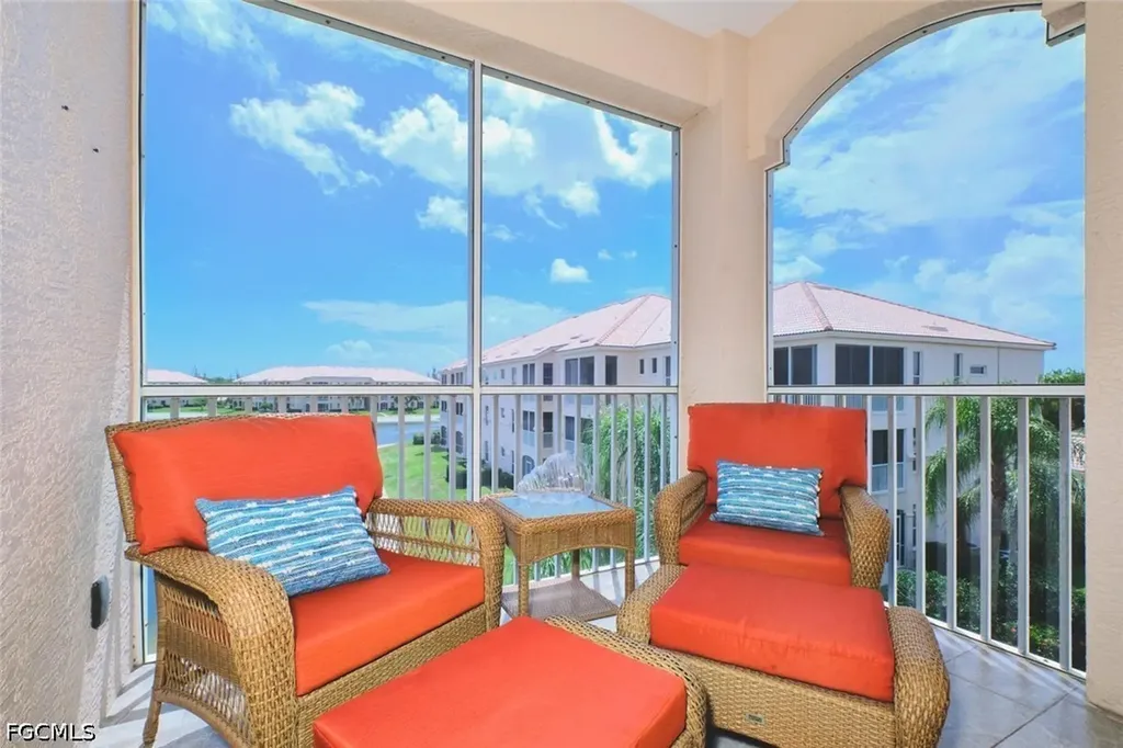 9190 Southmont Cove Fort Myers FL 33908