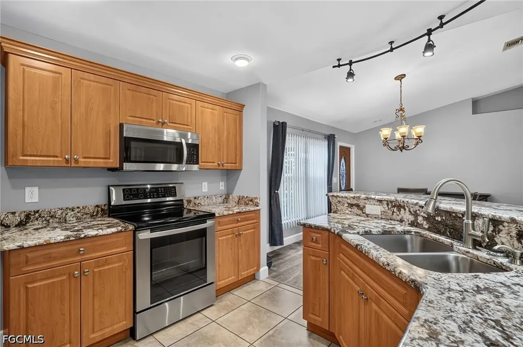 803 Denis Avenue N Lehigh Acres FL 33971