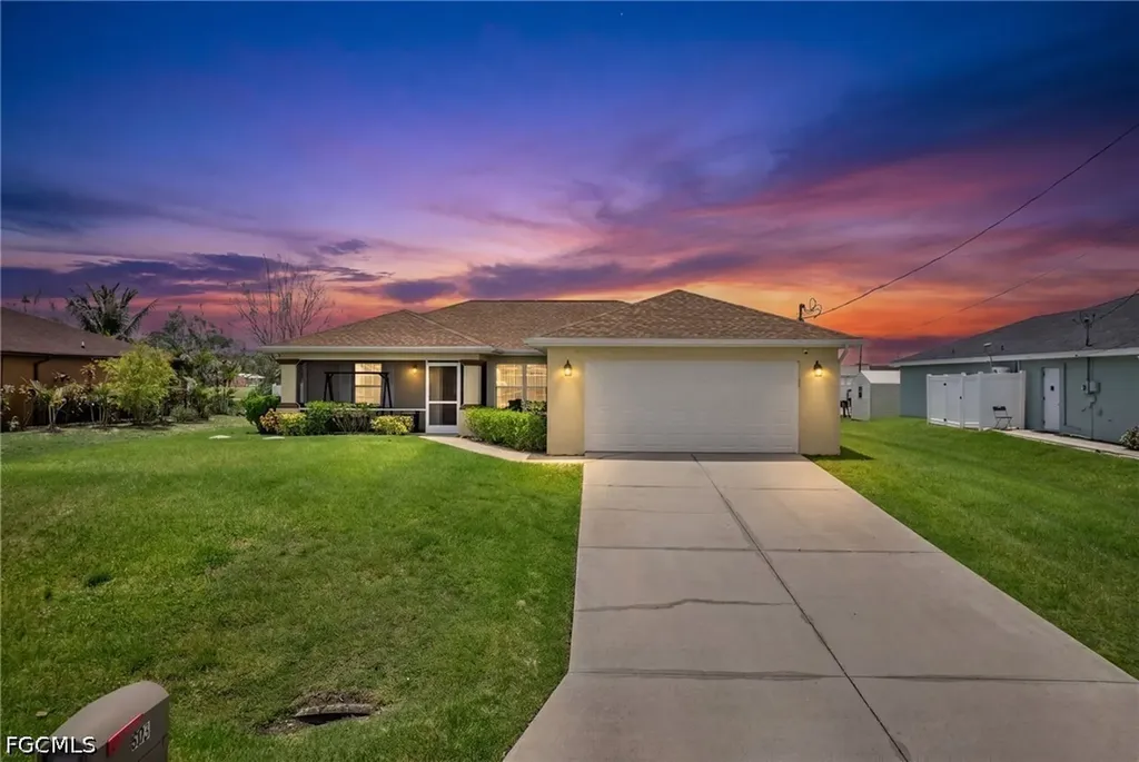 803 Denis Avenue N Lehigh Acres FL 33971