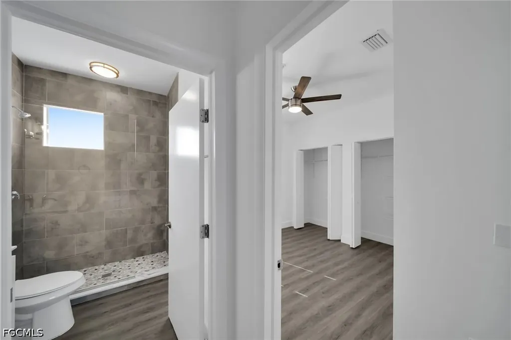 275 SW 4th Street Cape Coral FL 33991