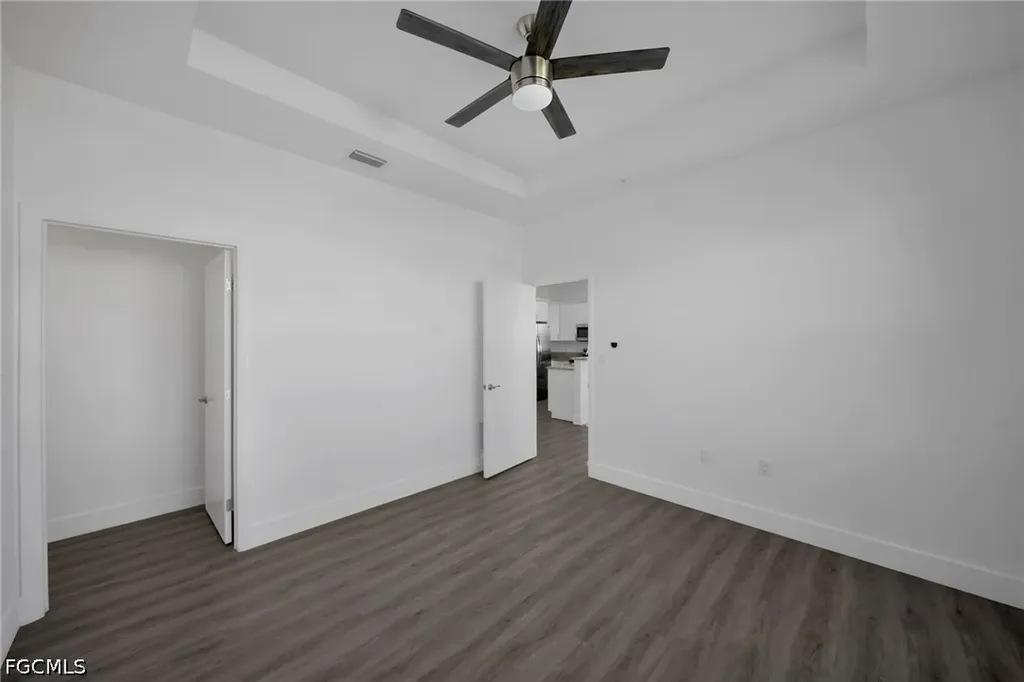 275 SW 4th Street Cape Coral FL 33991