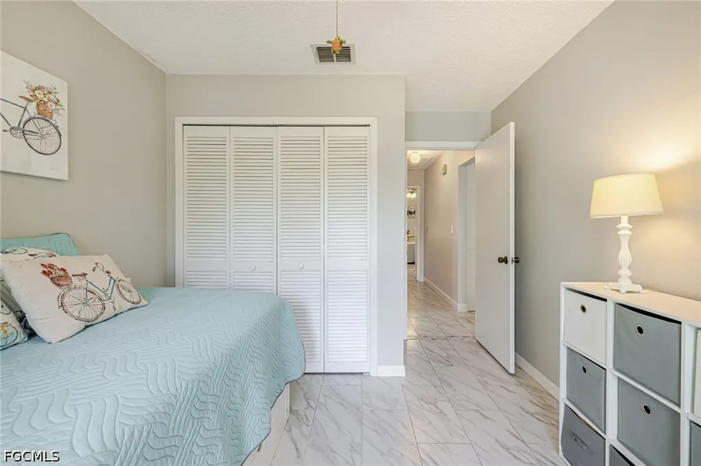 301 Mcgregor Park Circle Fort Myers FL 33908