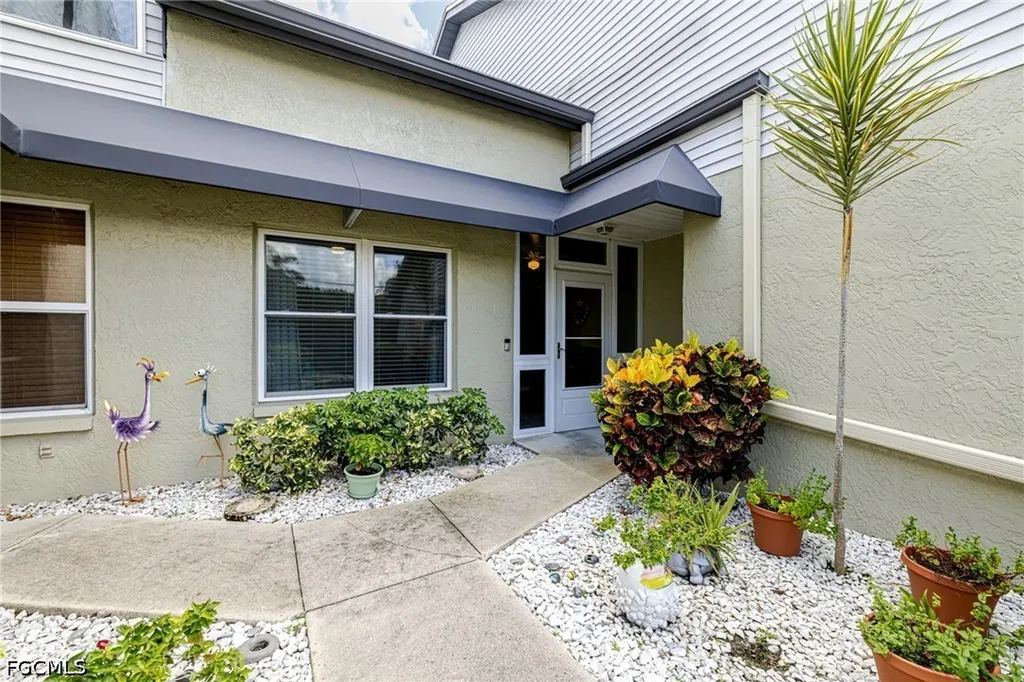 301 Mcgregor Park Circle Fort Myers FL 33908