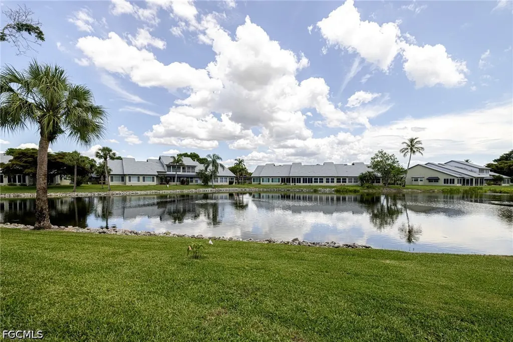 301 Mcgregor Park Circle Fort Myers FL 33908