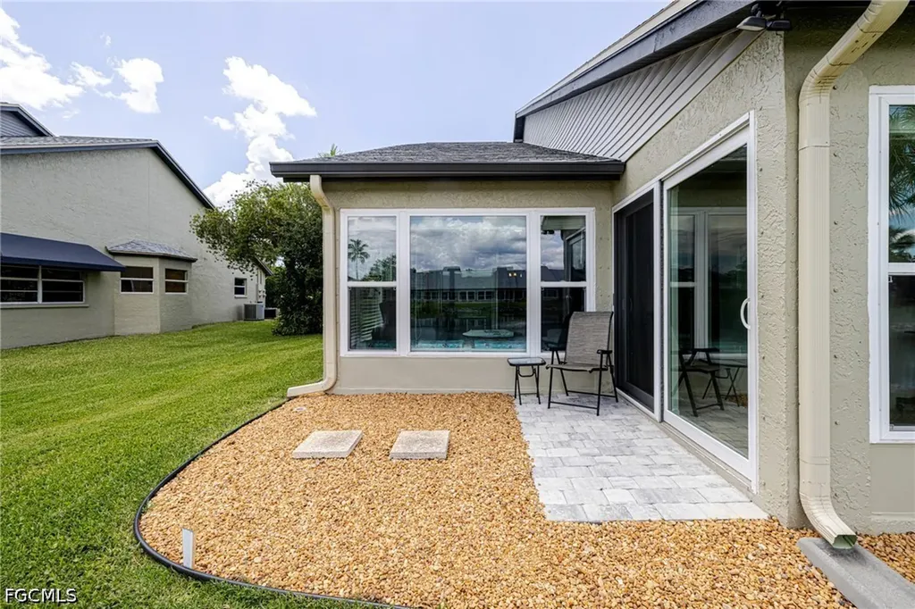 301 Mcgregor Park Circle Fort Myers FL 33908