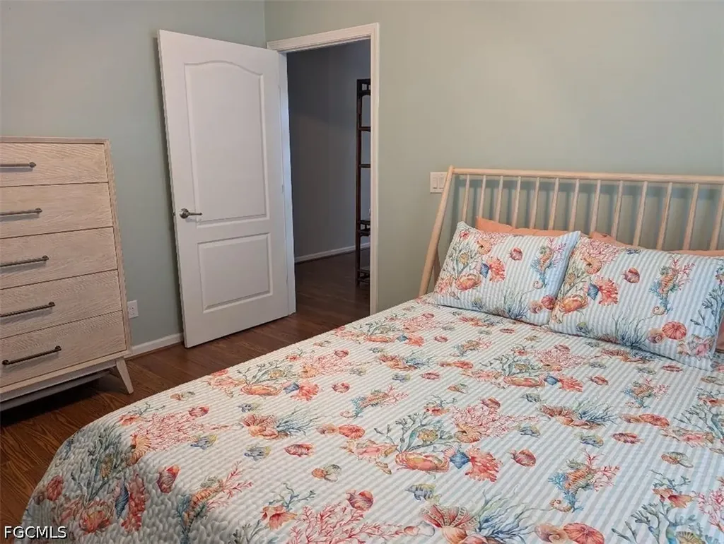 32 Greenwood Drive North Fort Myers FL 33903