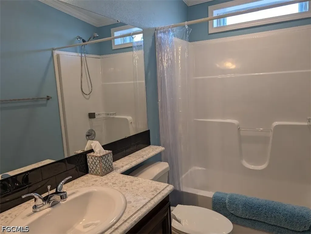 32 Greenwood Drive North Fort Myers FL 33903