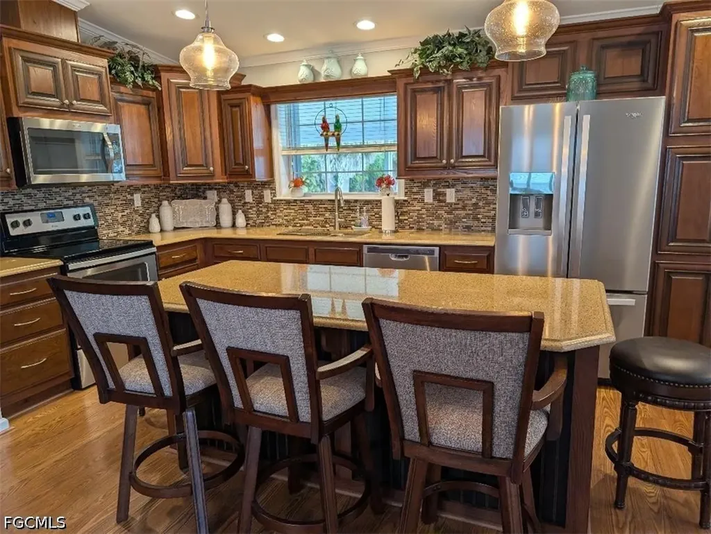 32 Greenwood Drive North Fort Myers FL 33903