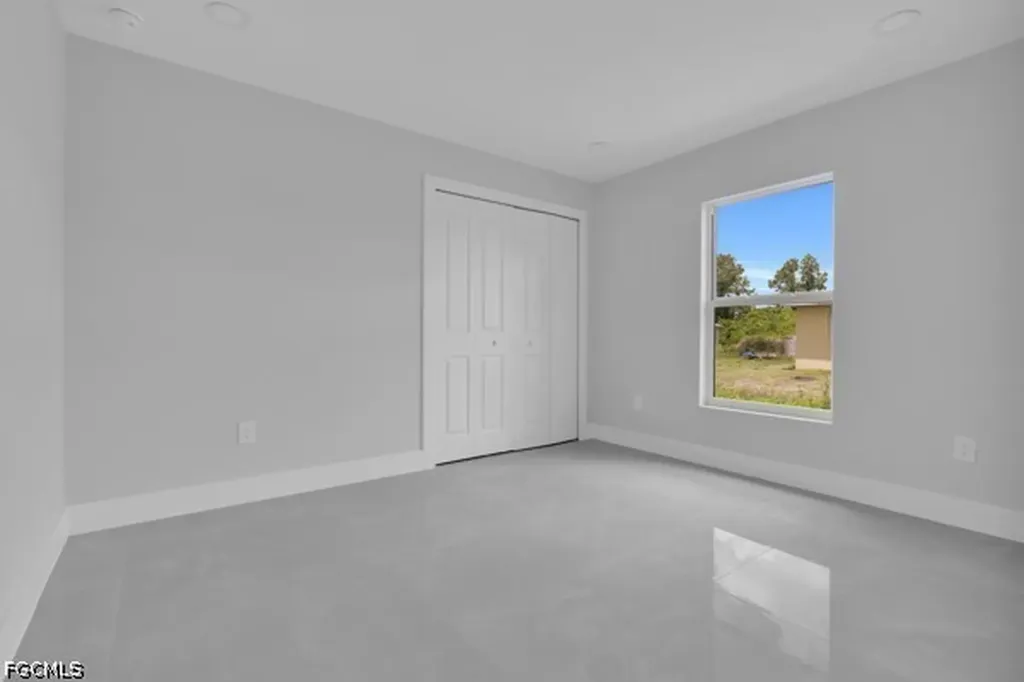 5137 26 Street Lehigh Acres FL 33973