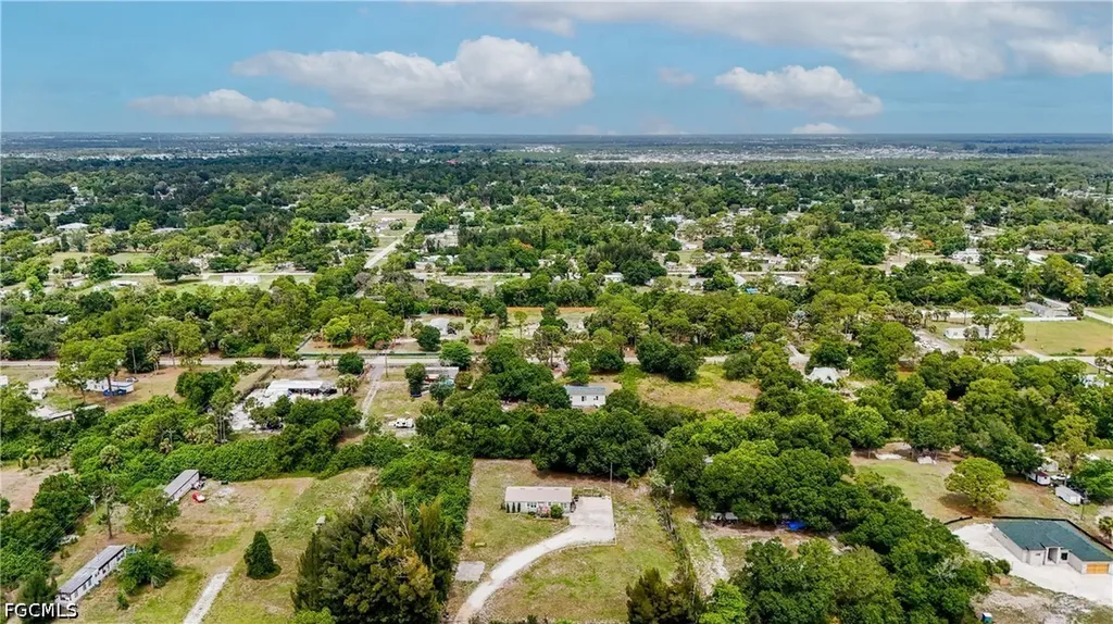 7962 Bartholomew Drive North Fort Myers FL 33917