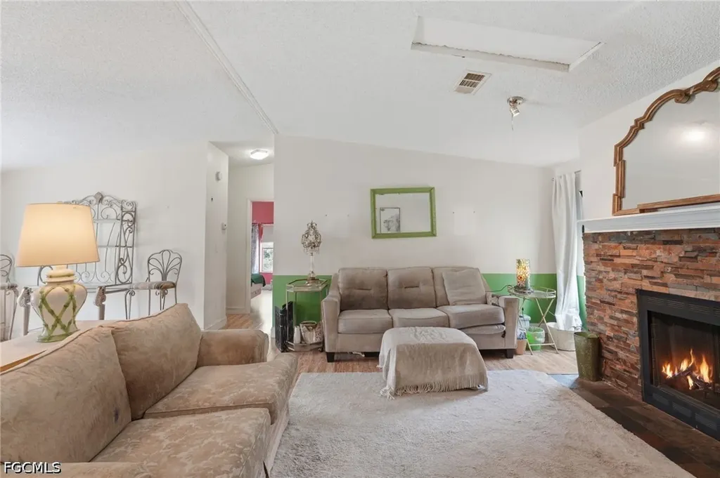 7962 Bartholomew Drive North Fort Myers FL 33917