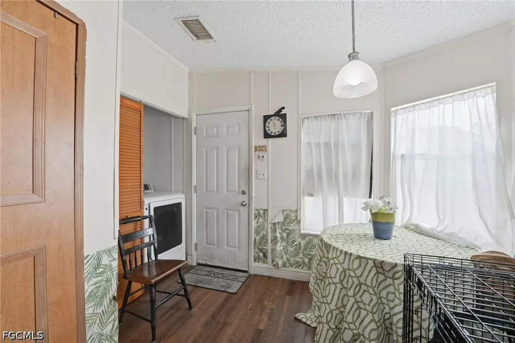 7962 Bartholomew Drive North Fort Myers FL 33917