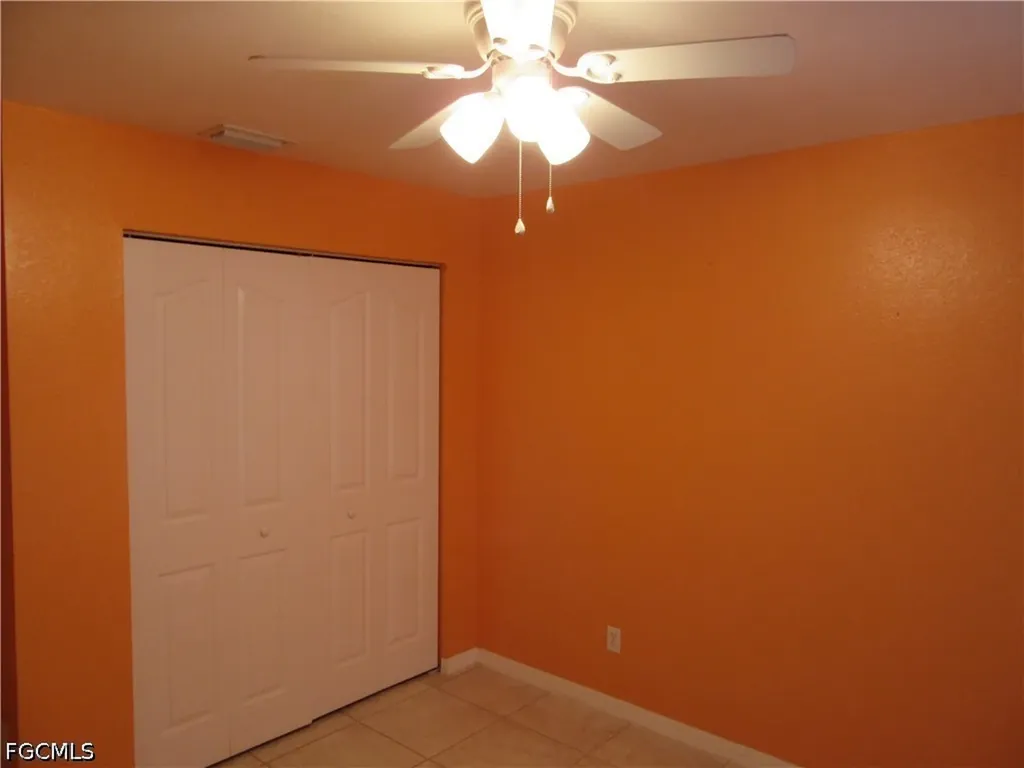 271 SW 4th Street Cape Coral FL 33991