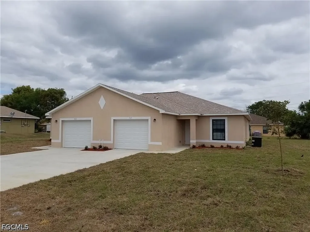 22 SE 24th Avenue Cape Coral FL 33990