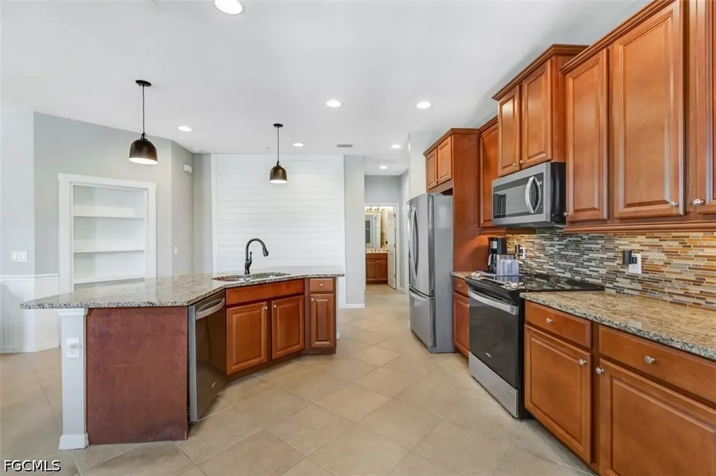18280 Creekside Preserve Loop Fort Myers FL 33908