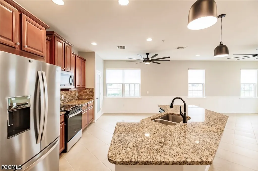 18280 Creekside Preserve Loop Fort Myers FL 33908