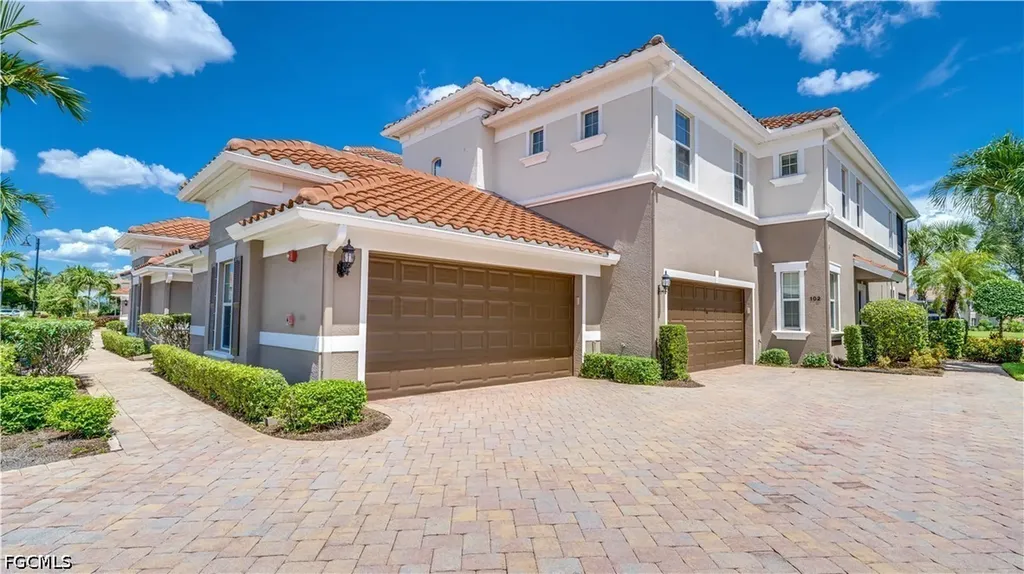 10230 Glastonbury Circle Fort Myers FL 33913