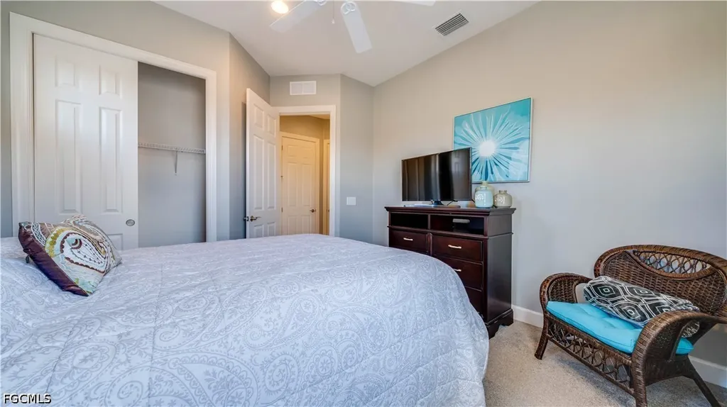 10230 Glastonbury Circle Fort Myers FL 33913