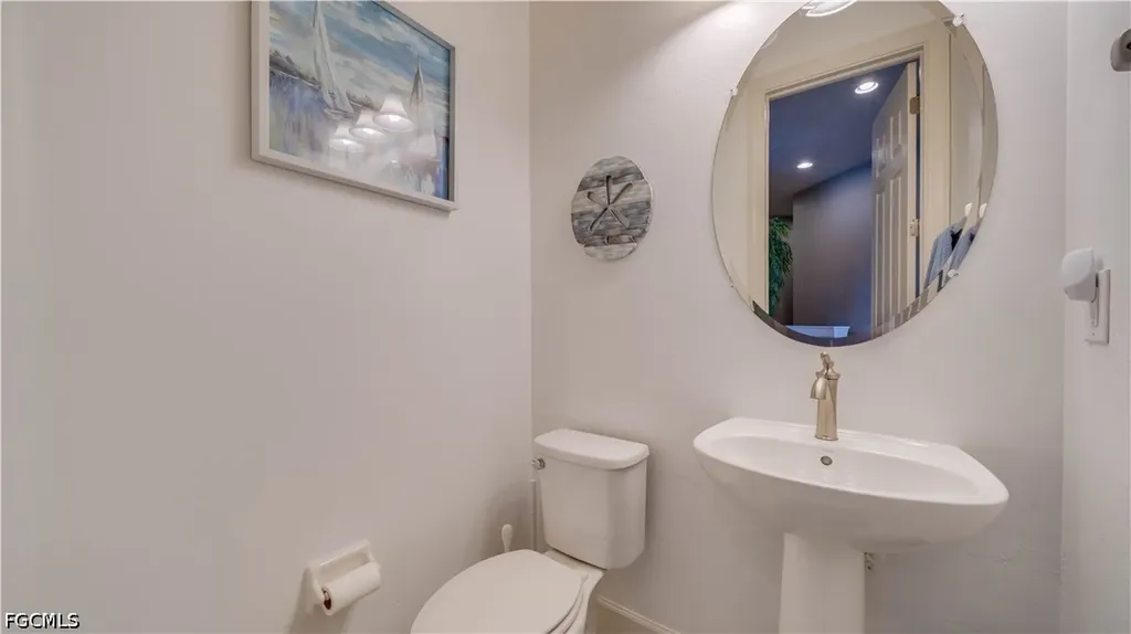 10230 Glastonbury Circle Fort Myers FL 33913