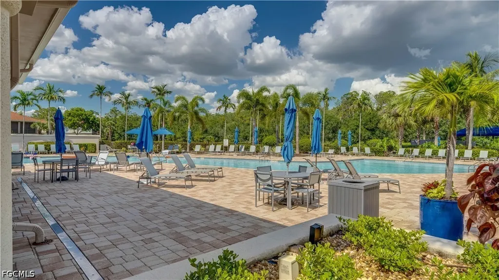 10230 Glastonbury Circle Fort Myers FL 33913
