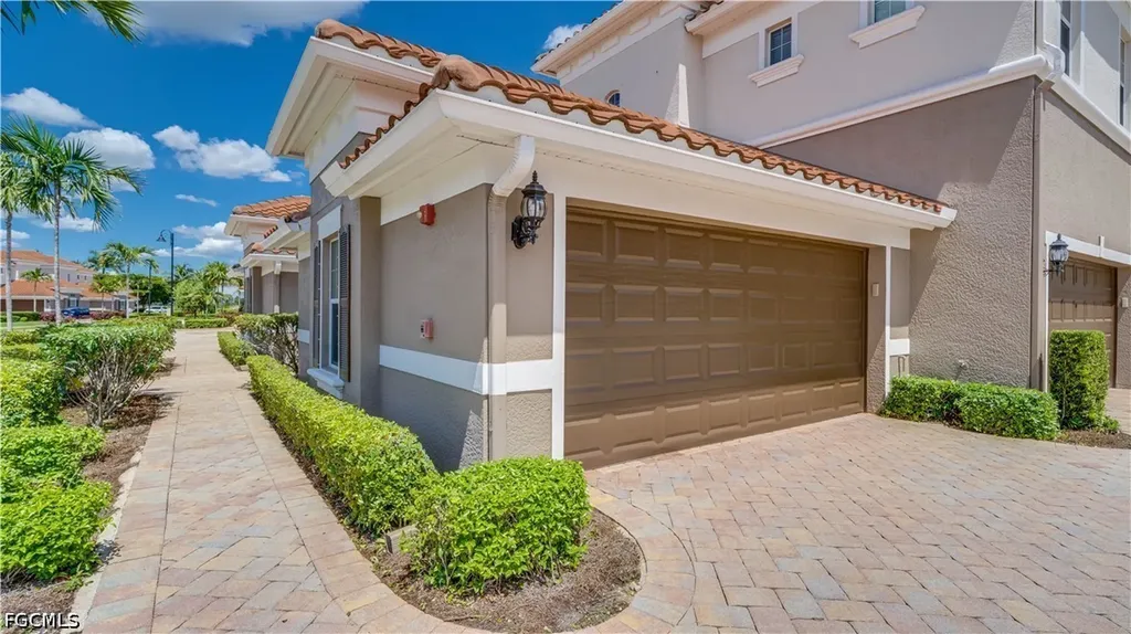 10230 Glastonbury Circle Fort Myers FL 33913