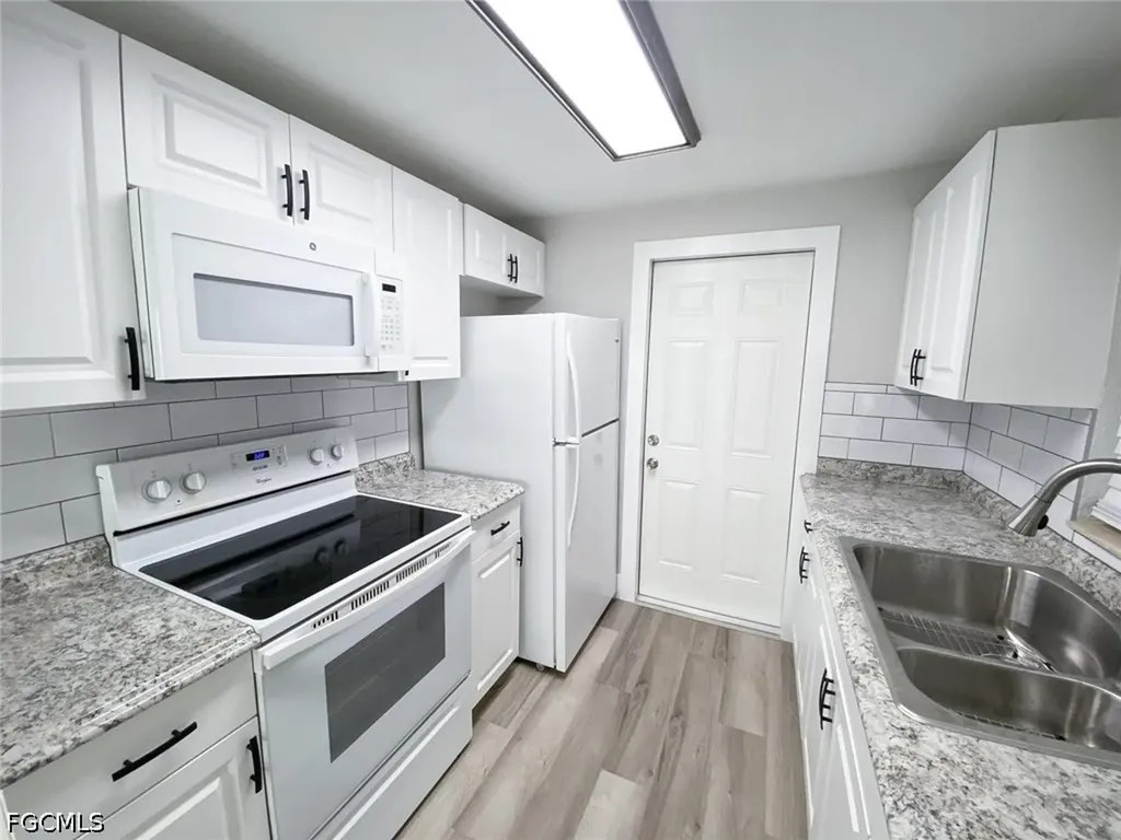 1526 Wood Road North Fort Myers FL 33903