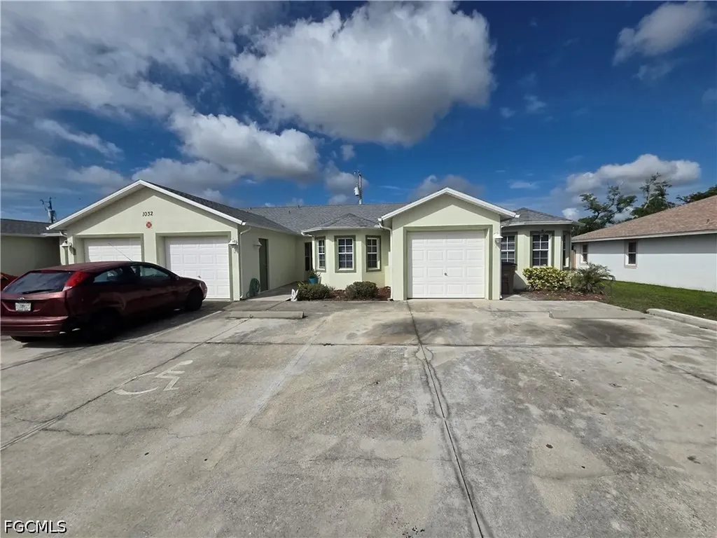 1032 SE 11th Street Cape Coral FL 33990