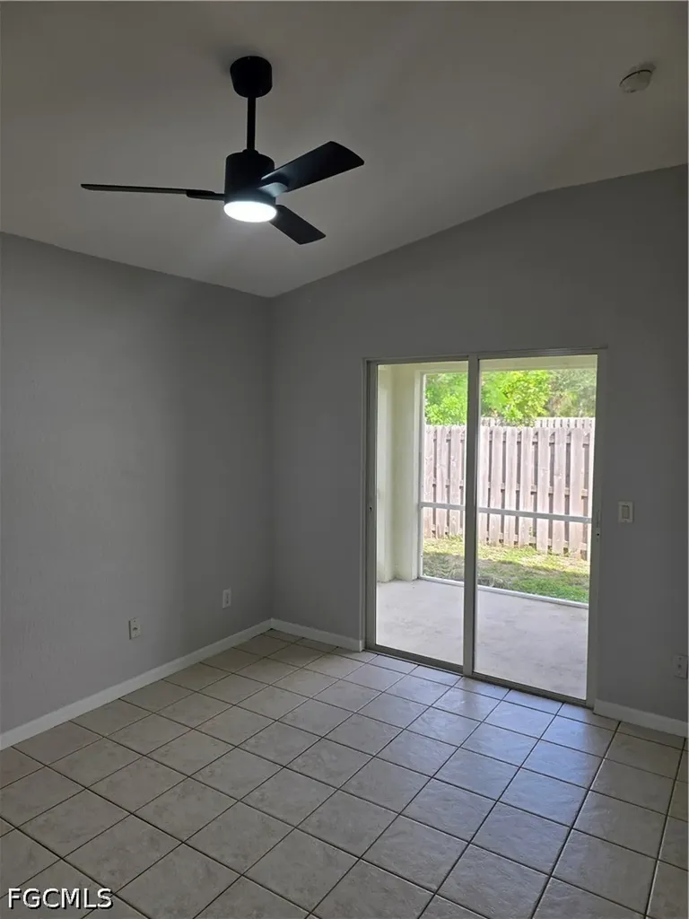 1032 SE 11th Street Cape Coral FL 33990