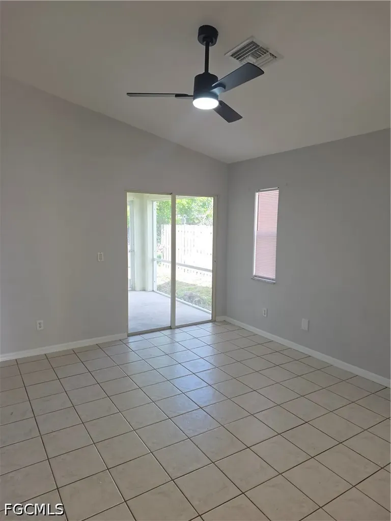 1032 SE 11th Street Cape Coral FL 33990