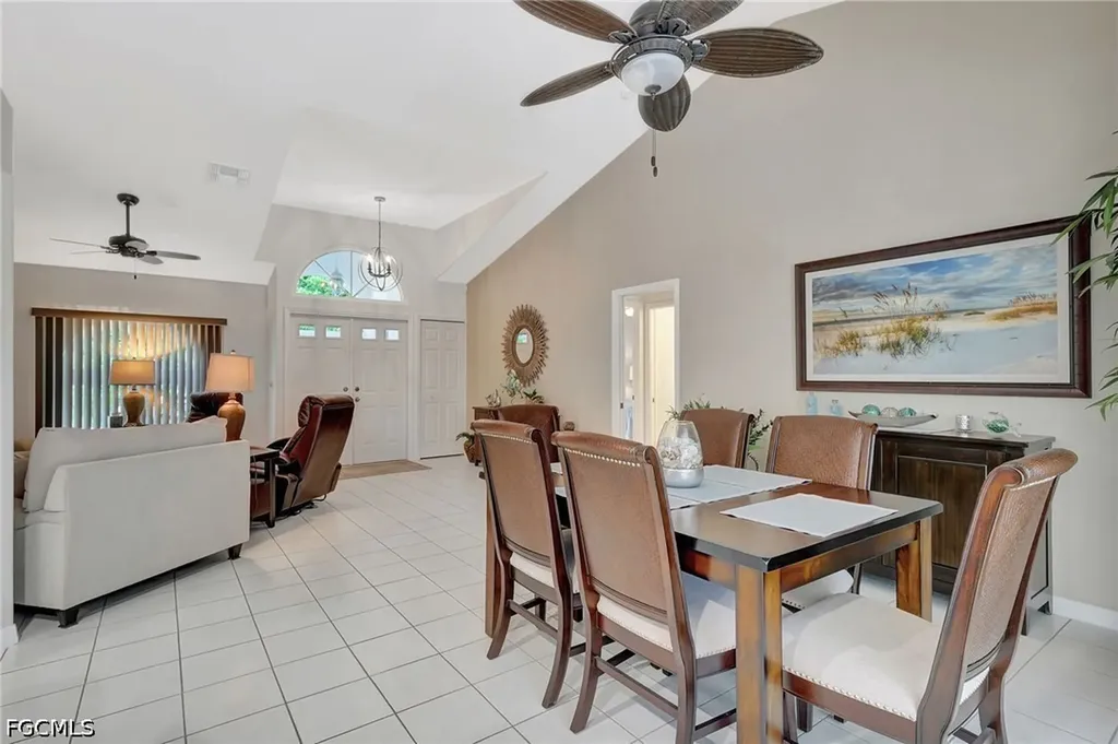 809 Robert Avenue Lehigh Acres FL 33936