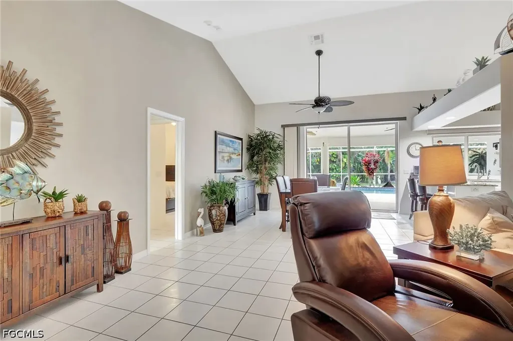809 Robert Avenue Lehigh Acres FL 33936