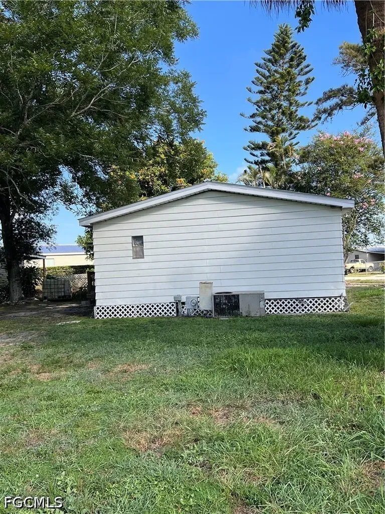 504 Water Oak Avenue Clewiston FL 33440