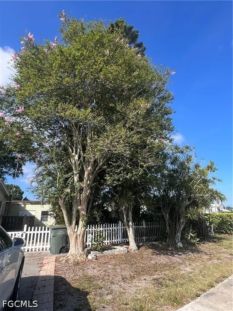 504 Water Oak Avenue Clewiston FL 33440