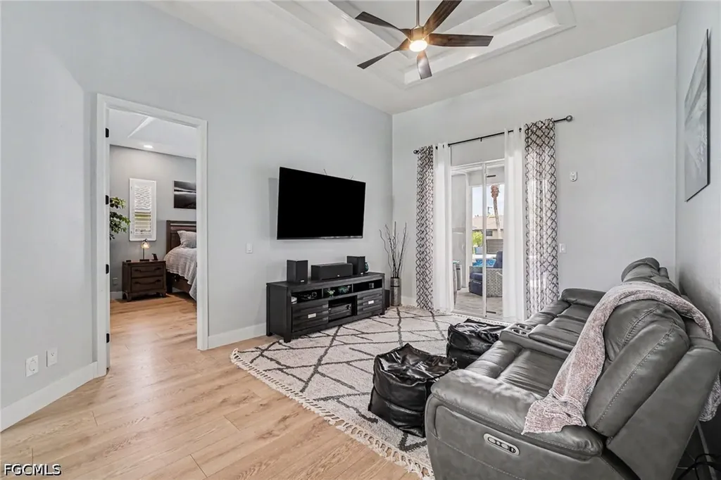 1833 NW 7th Avenue Cape Coral FL 33993