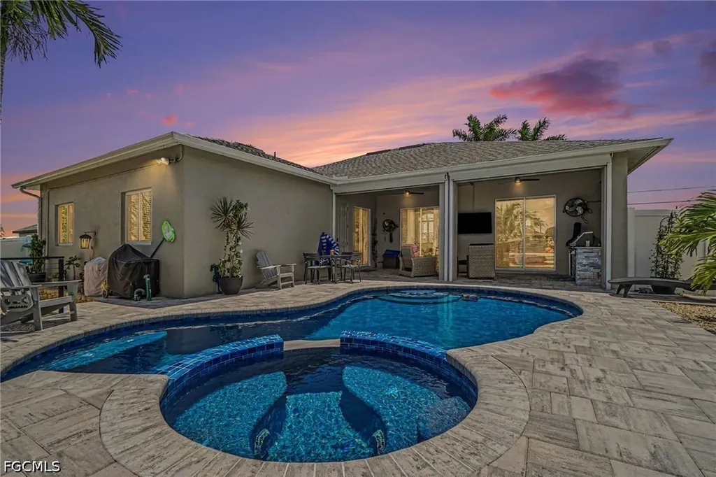 1833 NW 7th Avenue Cape Coral FL 33993