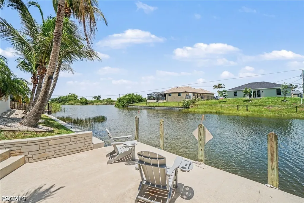1833 NW 7th Avenue Cape Coral FL 33993