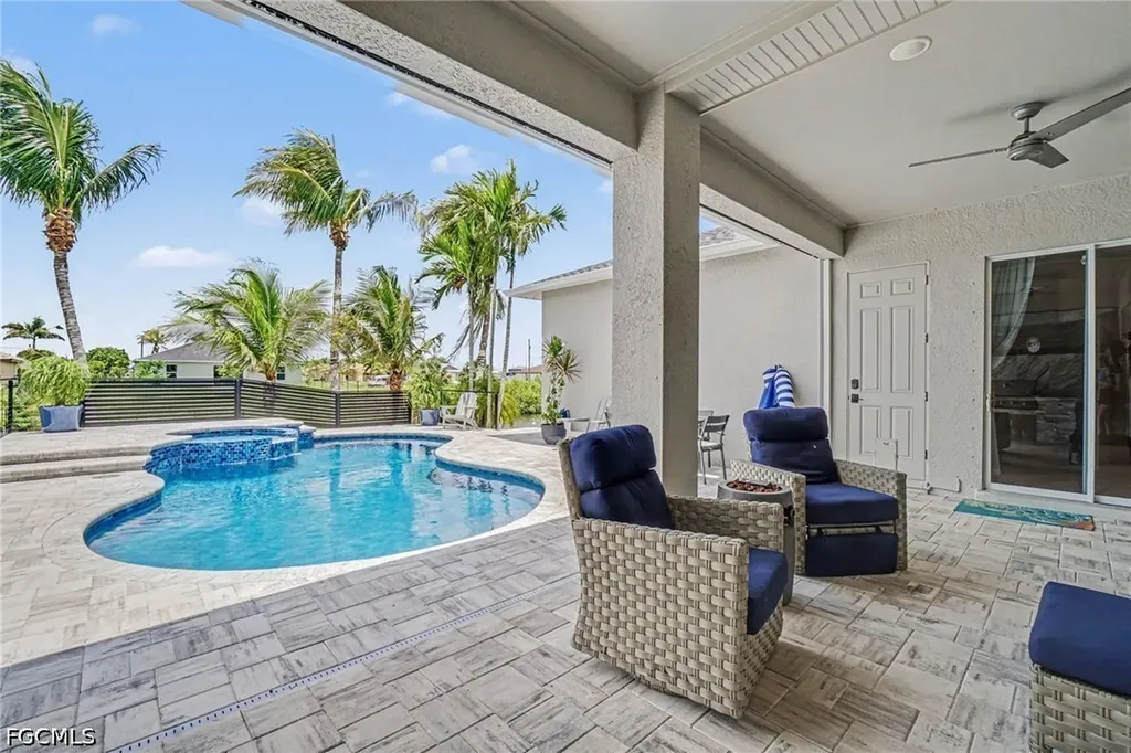 1833 NW 7th Avenue Cape Coral FL 33993