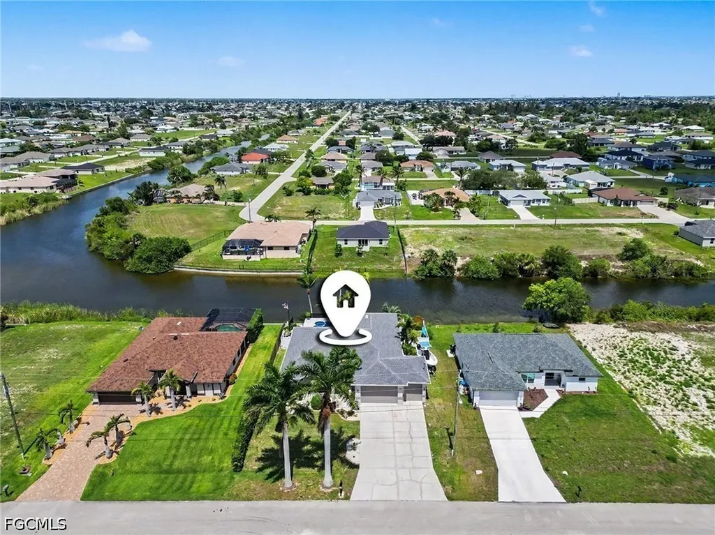 1833 NW 7th Avenue Cape Coral FL 33993