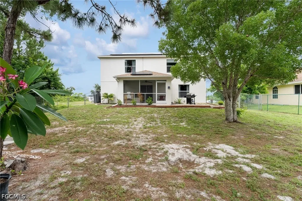 3705 27th Street SW Lehigh Acres FL 33976