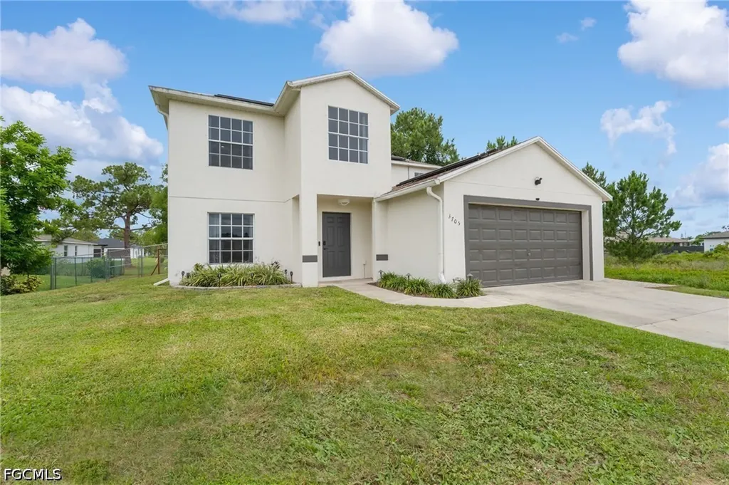 3705 27th Street SW Lehigh Acres FL 33976