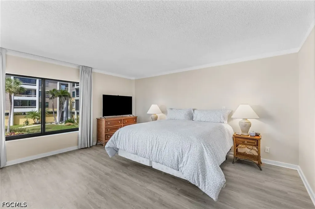 2777 W Gulf Drive Sanibel FL 33957