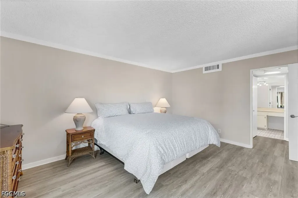 2777 W Gulf Drive Sanibel FL 33957