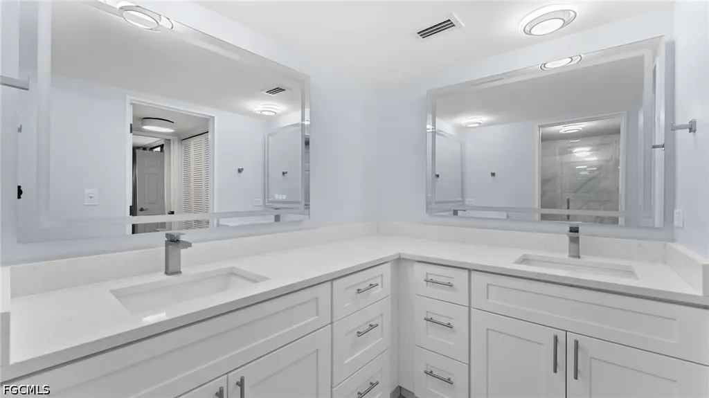 2777 W Gulf Drive Sanibel FL 33957